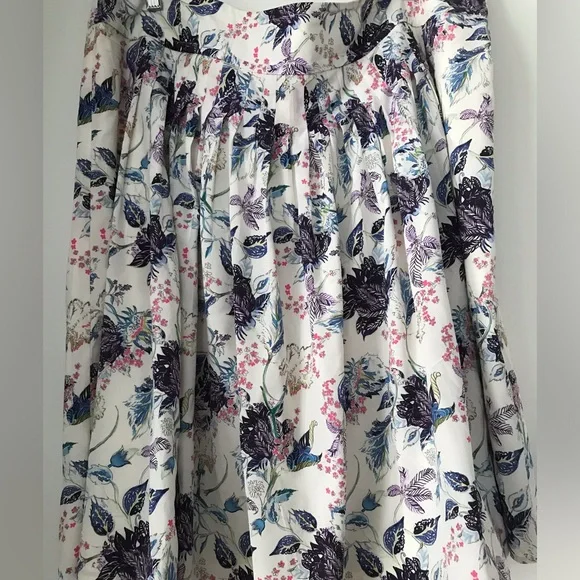 St. John Collection silk skirt SZ 18 - Picture 2 of 8